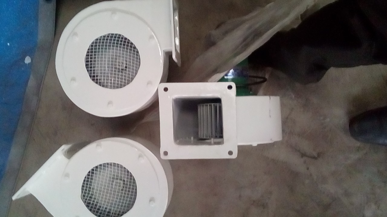 EXTRUDER BARREL COOLING BLOWER